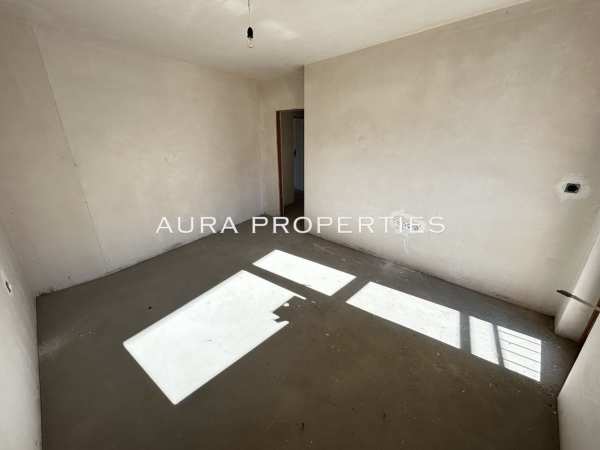 Продава 2-стаен, гр. разград, център