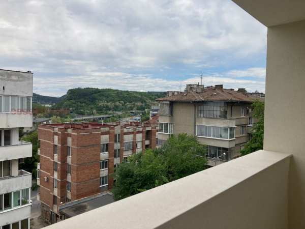 Продава 3-стаен, гр. велико търново, център