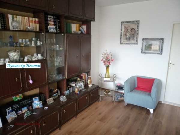 Продава 4-стаен, гр. русе, чародейка - юг