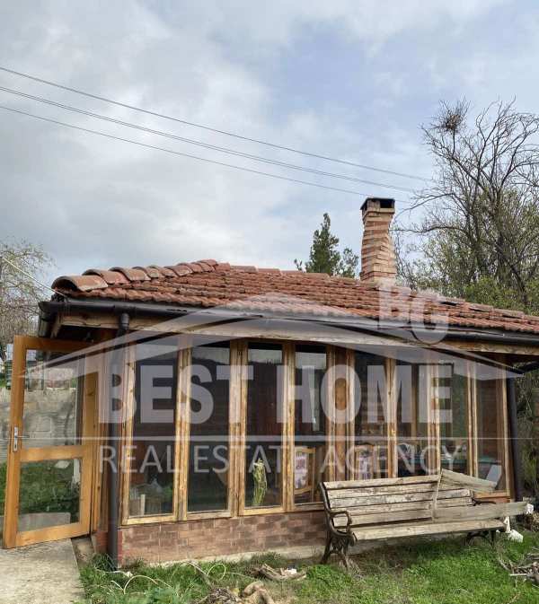 Продава къща, с. радево, област варна