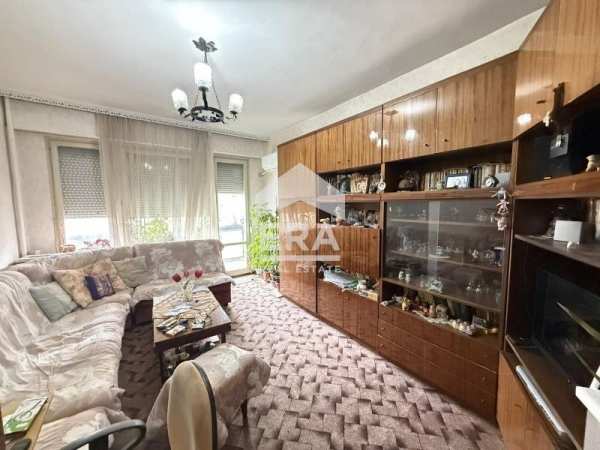 Продава 2-стаен, гр. велико търново, чолаковци