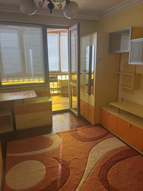 Продава  3-стаен гр. Панагюрище, област Пазарджик
      94 кв.м