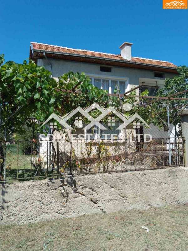 Продава къща, с. дъбово, област стара загора