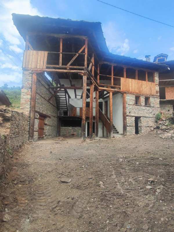 Продава къща, с. ковачевица, област благоевград