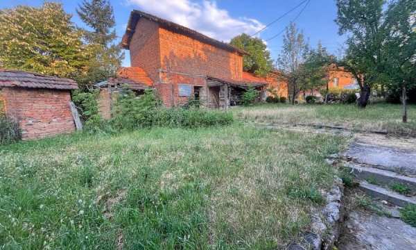 Продава къща, с. гуцал, област софия област