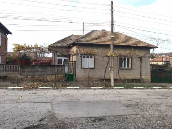 Продава къща, с. драгомирово, област велико търново