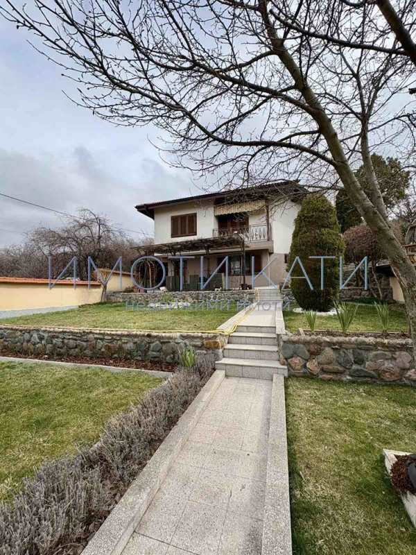 Продава къща, с. дивотино, област перник