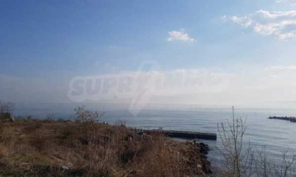 Продава парцел, гр. балчик, област добрич