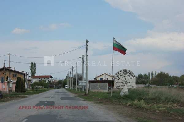 Продава парцел, с. добровница, област пазарджик