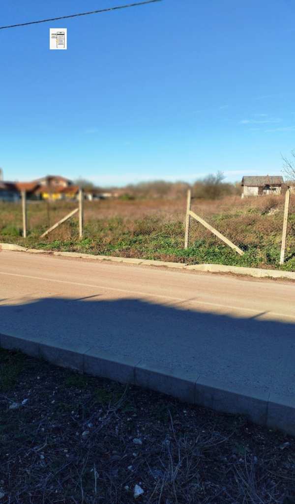 Продава парцел, с. божурец, област добрич