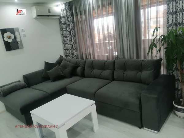 Продава хотел, гр. кърджали, гледка