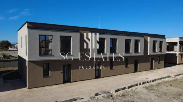 Продава къща, с. маноле, област пловдив