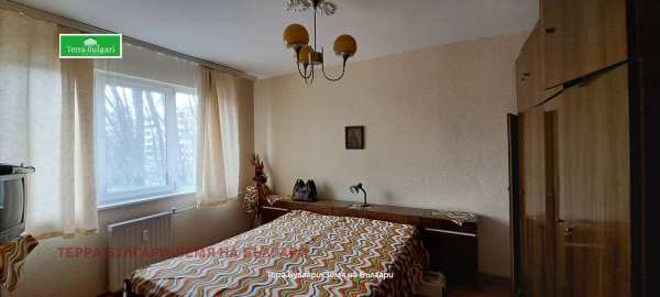 Продава 3-стаен, гр. перник, изток