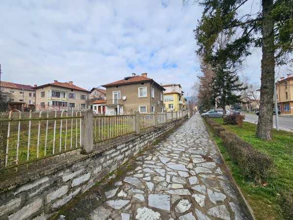 Продава къща, гр. велинград, област пазарджик