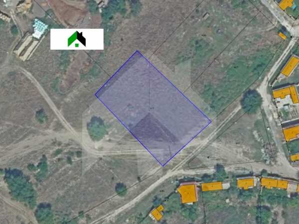 Продава парцел, гр. нови пазар, област шумен