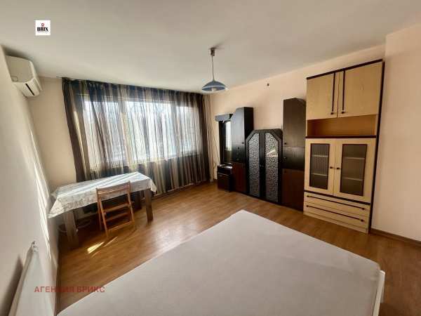 Продава 1-стаен, гр. русе, център