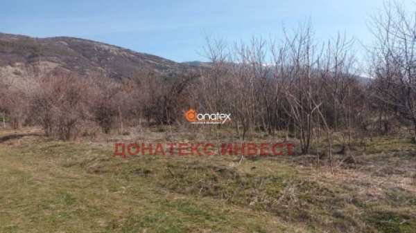Продава земеделска земя, гр. сопот, област пловдив