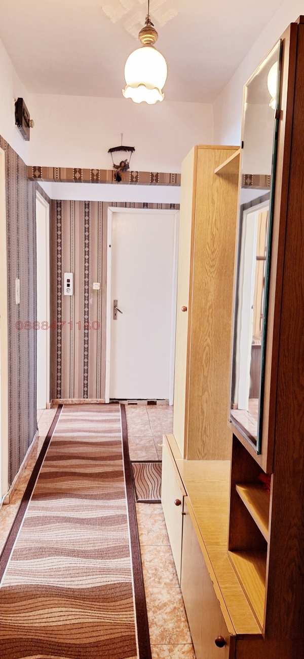 Продава 3-стаен, гр. русе, дружба 2