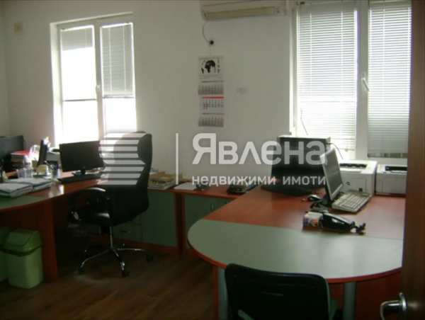 Продава офис, гр. ловеч, център