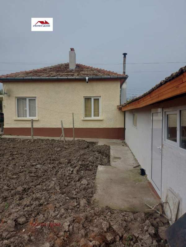 Продава къща, с. златар, област шумен