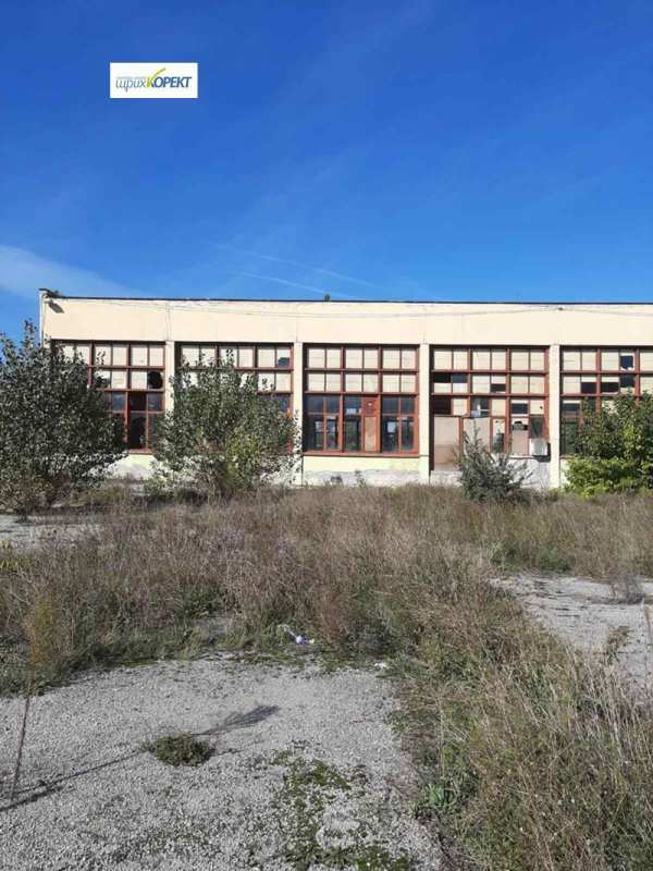 Продава пром. помещение, гр. горна оряховица, област велико търново