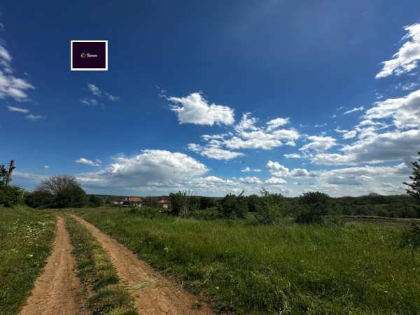 Продава парцел, с. николаевка, област варна