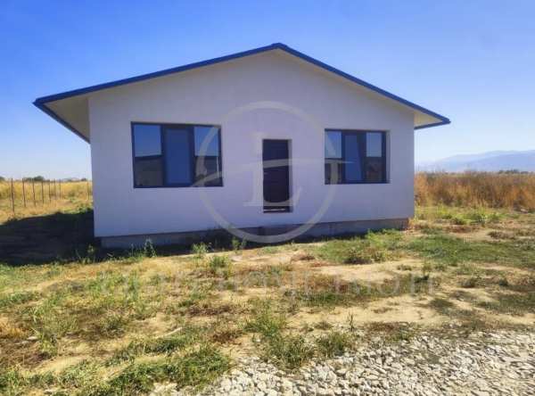 Продава къща, с. оризари, област пловдив