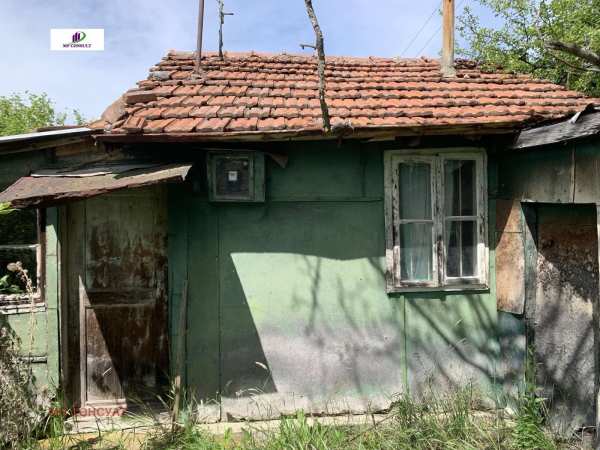Продава къща, с. василовци, област софия област
