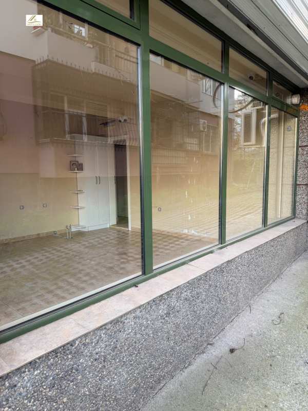 Продава магазин, гр. плевен, идеален център