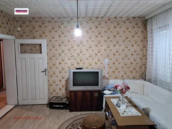 Продава етаж от къща, гр. видин, плиска
