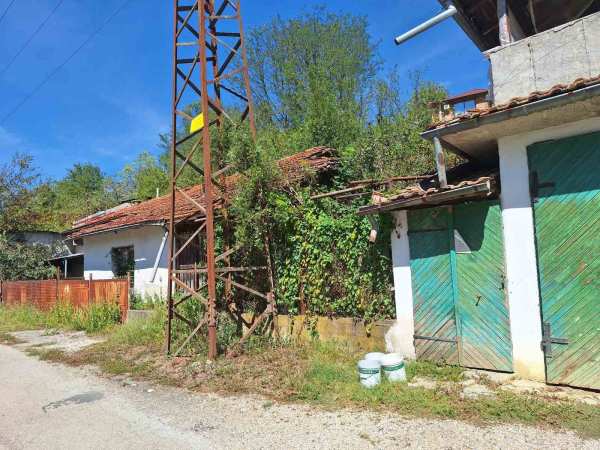 Продава вила, с. малки чифлик, област велико търново