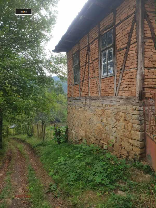 Продава къща, гр. троян, област ловеч