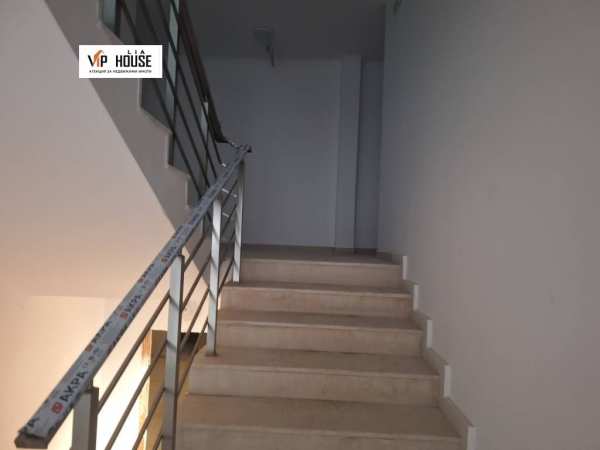 Продава 3-стаен, гр. пазарджик, устрем