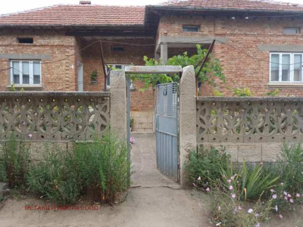 Продава къща, с. острица, област русе