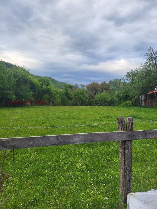 Продава парцел, с. велчево, област ловеч