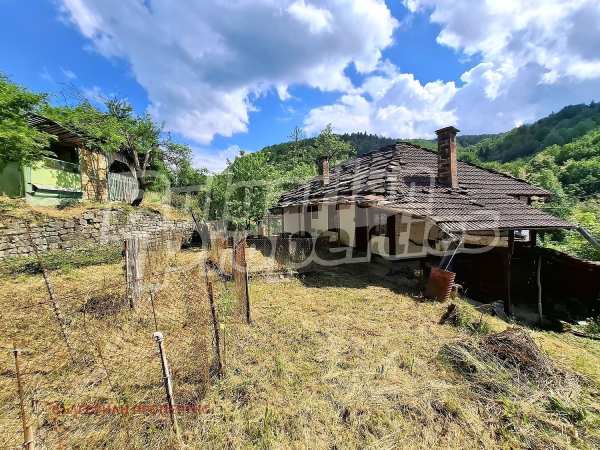 Продава къща, гр. плачковци, област габрово