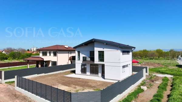 Продава къща, с. гара елин пелин, област софия област