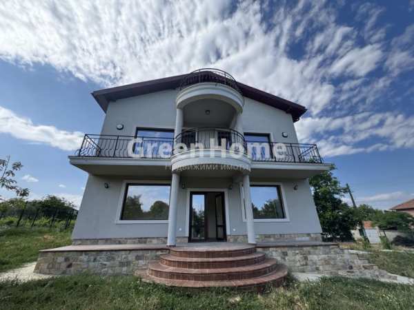 Продава къща, с. равна гора, област варна
