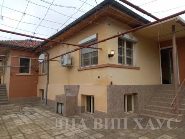 Продава къща, гр. пазарджик, ябълките