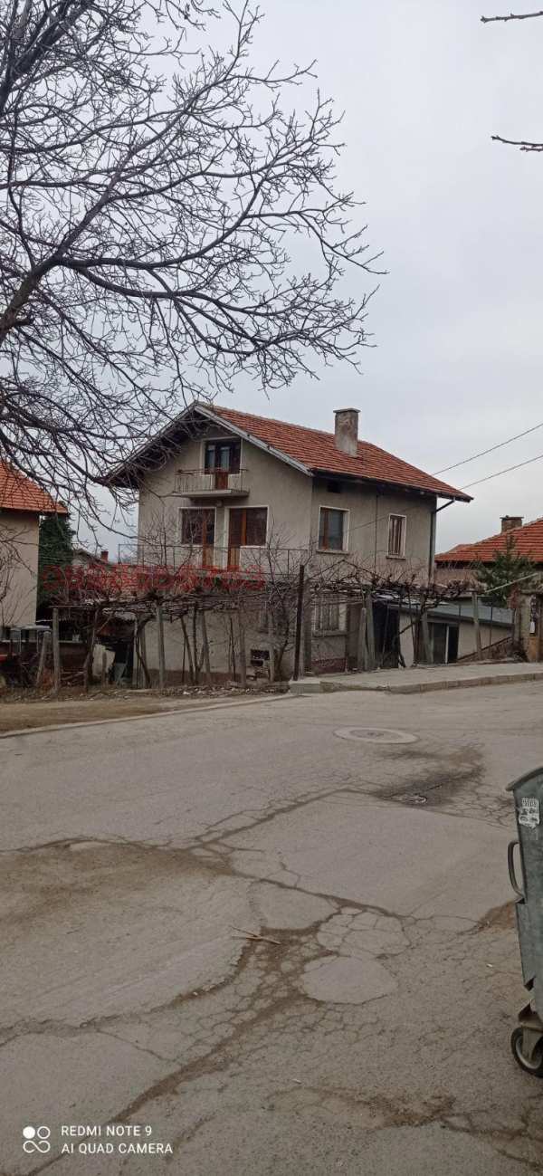 Продава къща, гр. сапарева баня, област кюстендил