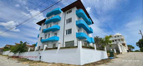 Продава хотел, гр. бяла, област варна
