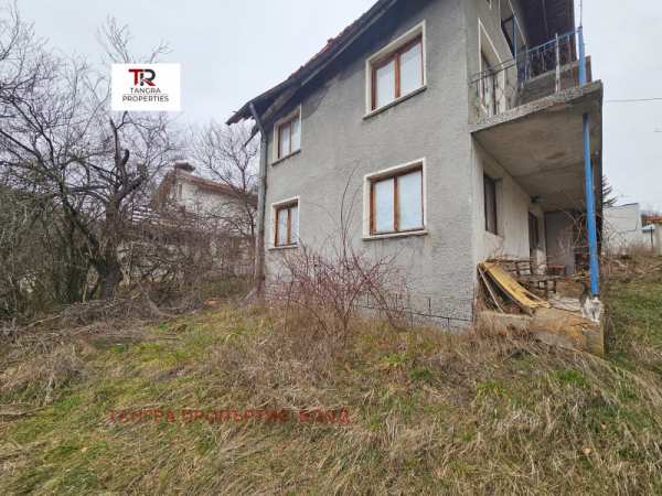 Продава вила, с. видрица, област перник