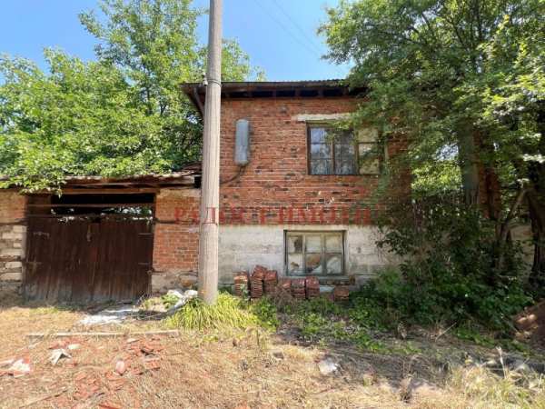 Продава къща, с. искра, област пловдив