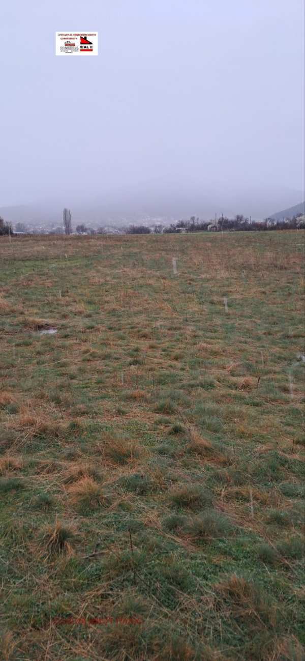 Продава парцел, гр. кюстендил, бял камък