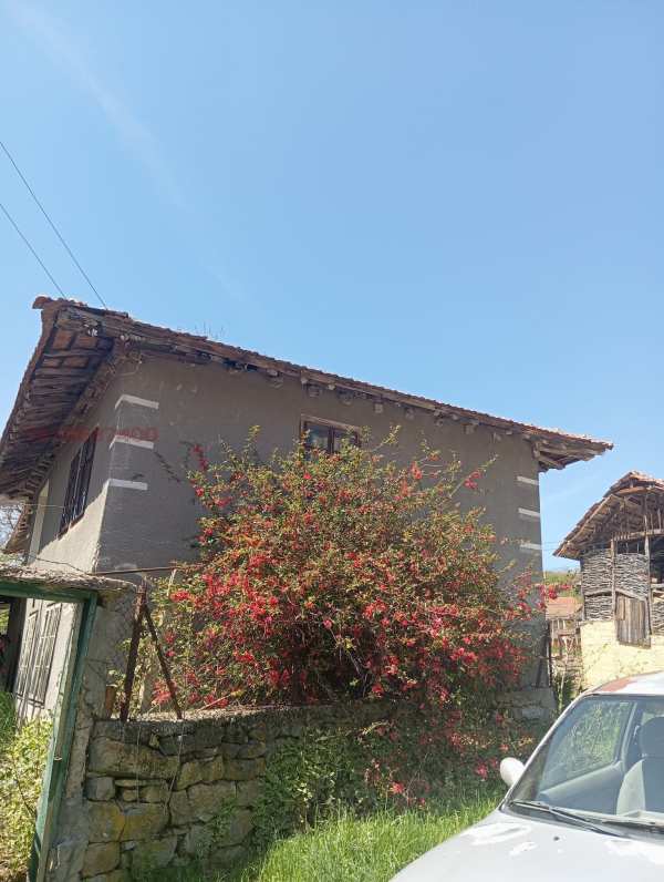 Продава къща, с. брестово, област ловеч