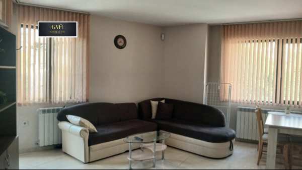 Дава под наем 3-стаен, гр. плевен, широк център