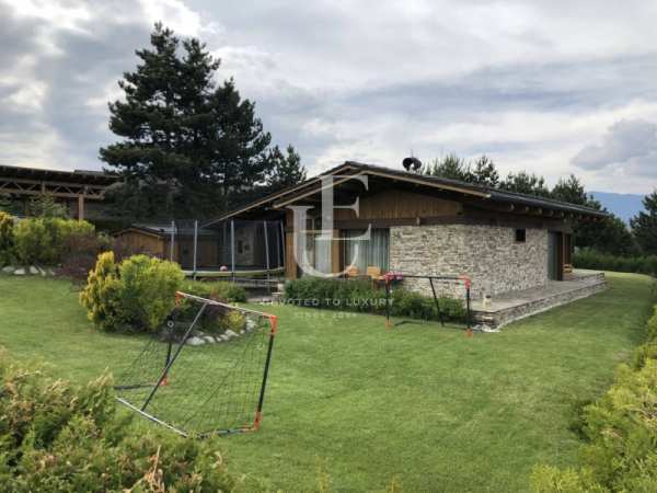 Дава под наем къща, гр. банско, област благоевград