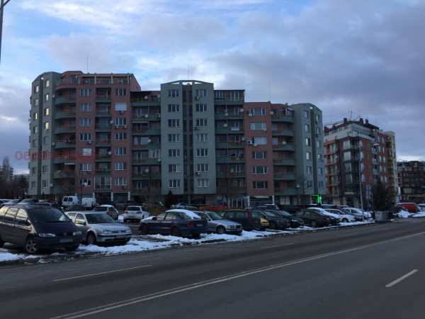 Дава под наем гараж, паркомясто, гр. софия, студентски град