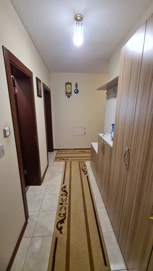 Дава под наем 3-стаен, гр. разград, бели лом