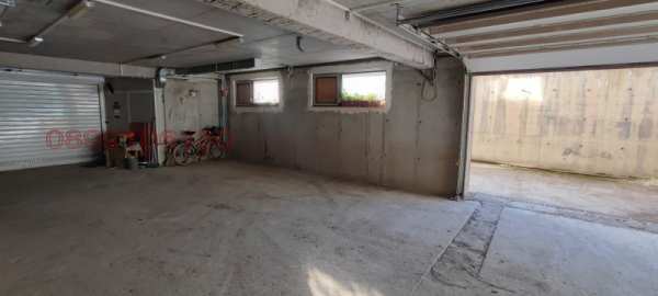 Дава под наем гараж, паркомясто, гр. велинград, област пазарджик